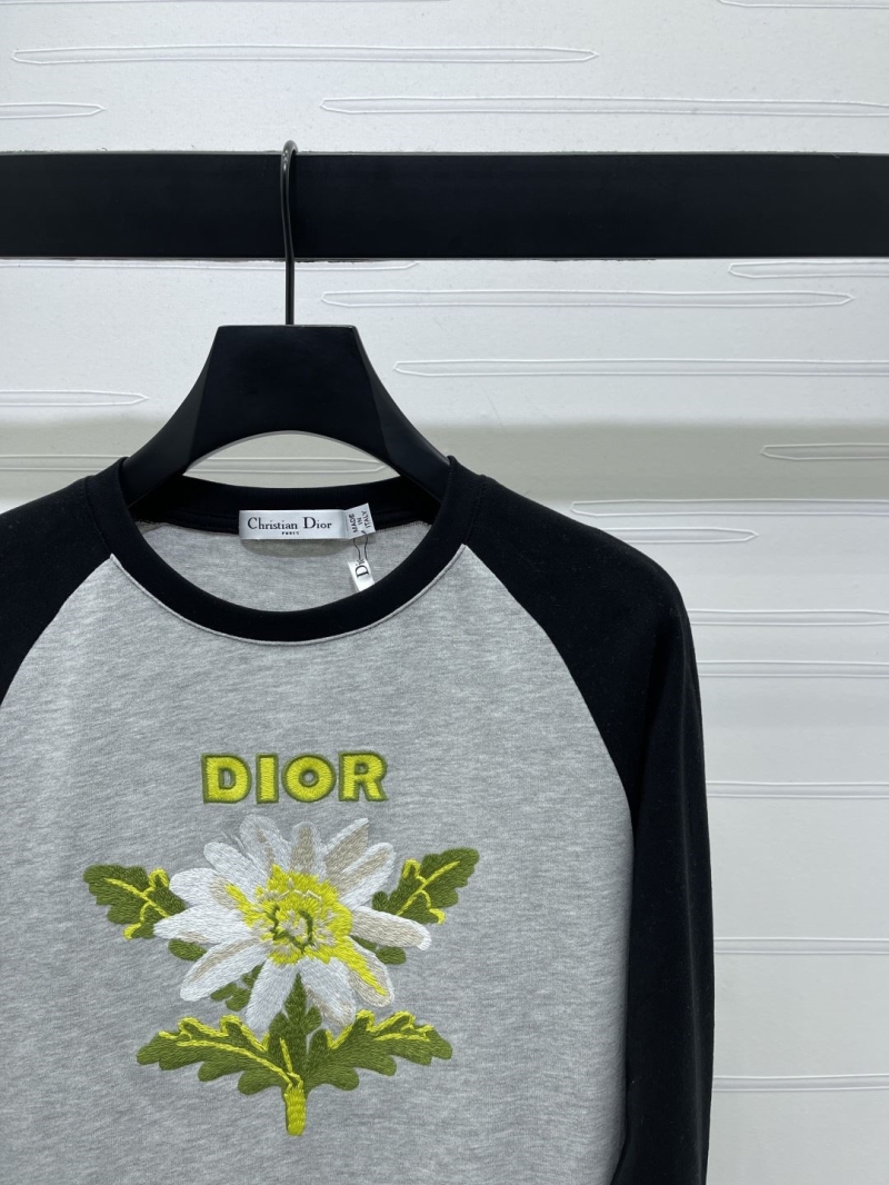 chr1st1an D10r shirts